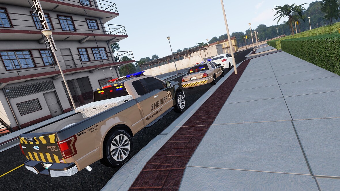 Vulcano Island Sheriff Department |Ford Crown (2010) & Ford F150 (2016) 