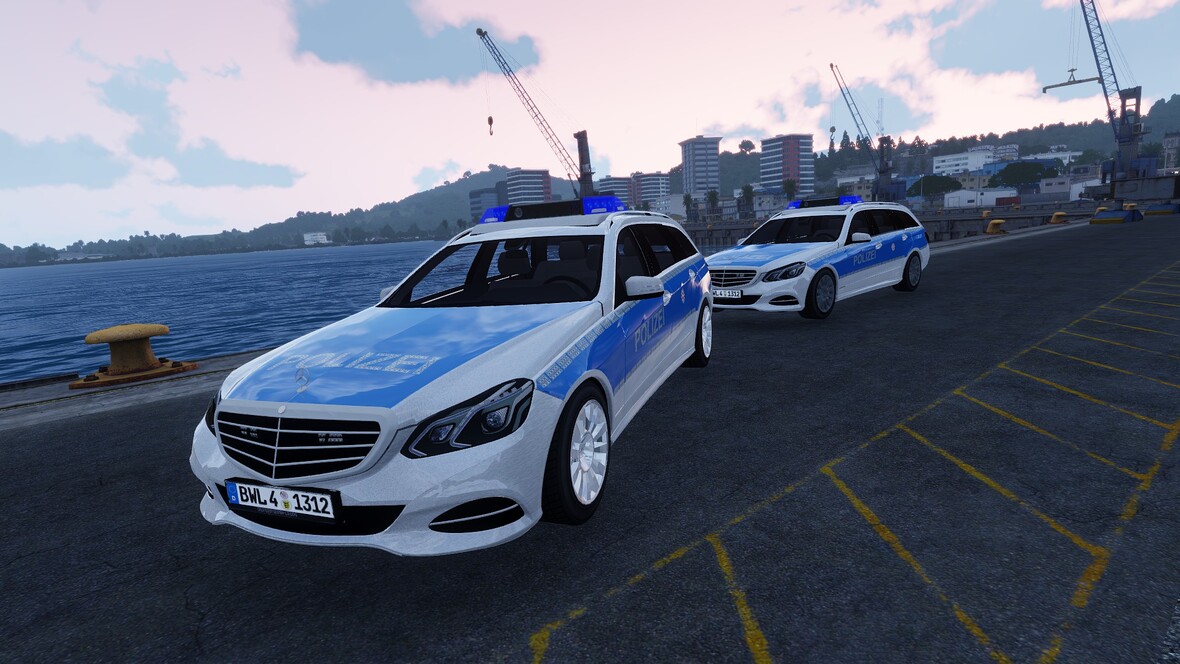 2015 Mercedes-Benz E Klasse T-Modell (Estate) Polizei // Work in Progress