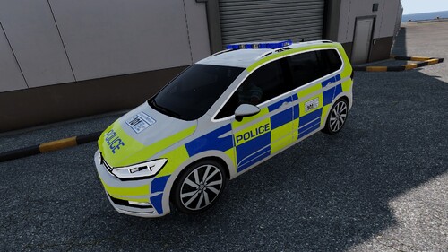 2019 Volkswagen Touran british Police