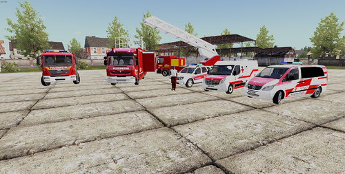 Unsere Rettungsfahrzeuge und SEK Uniform <3